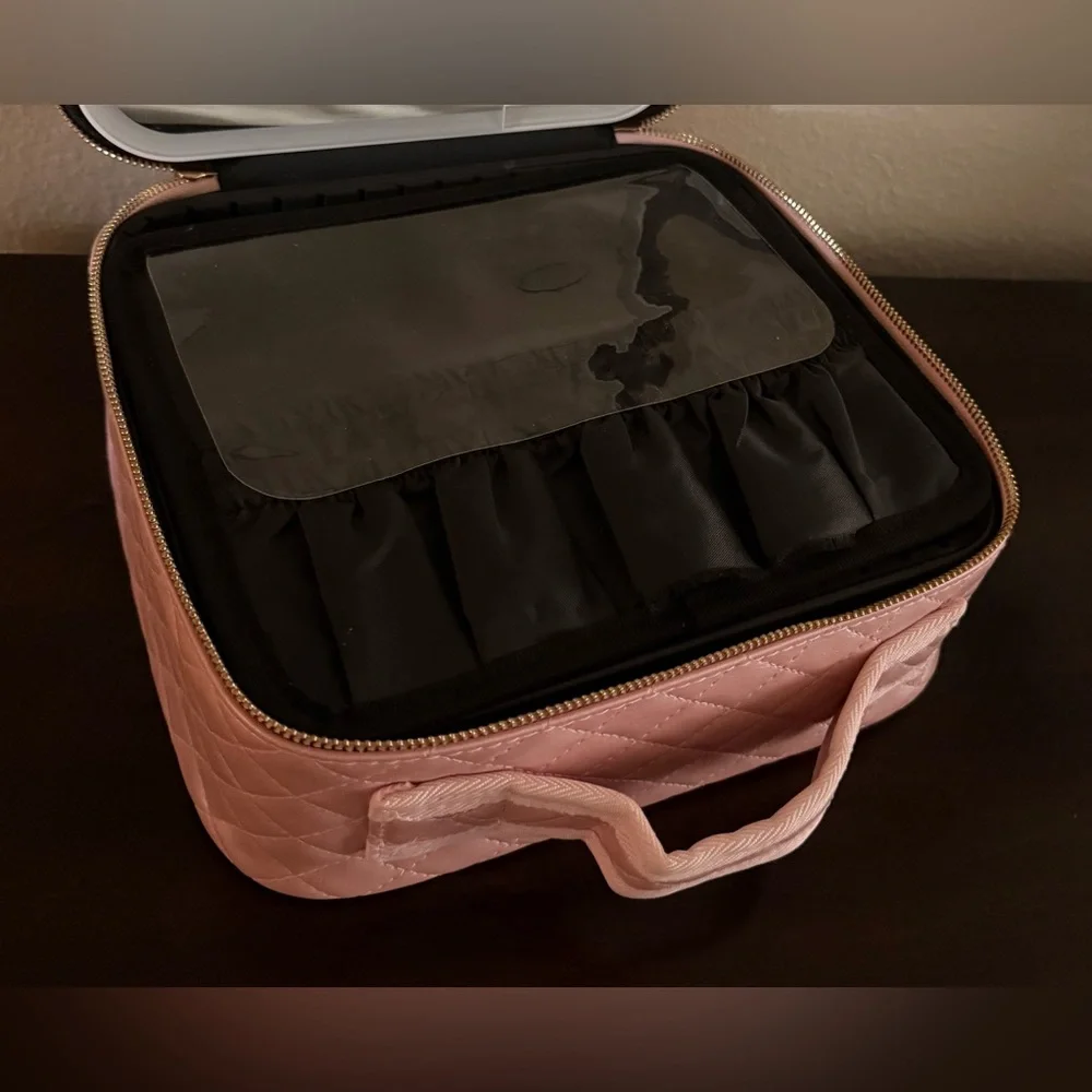 Pink LED Makeup Case Travel Cosmetic Organizer w Mirror Train Case Storage